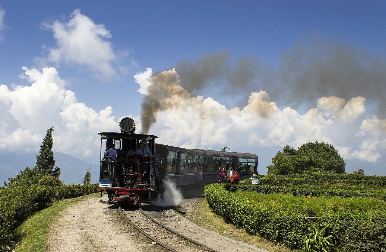 Darjeeling Himalayan Railway Toy Train Steam