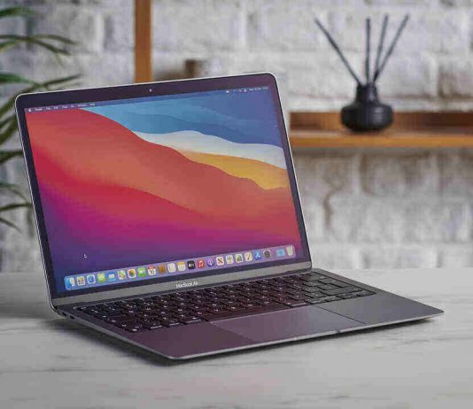 How to Stop Your MacBook from Randomly Changing the Screen Brightness Level? Macbook