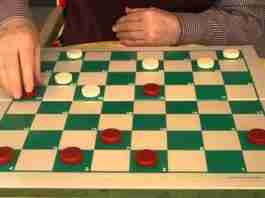 Play Checkers Online