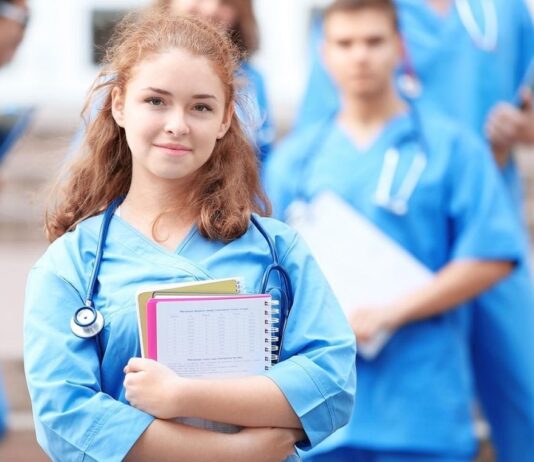 How To Be Successful In Nursing School