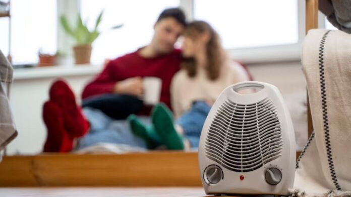 10 Ways to Cool Your Home Without Using AC During a Heat Wave