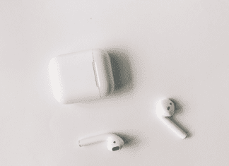 How to Check AirPods Battery