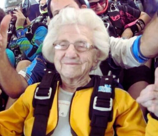104-year-old Skydiver