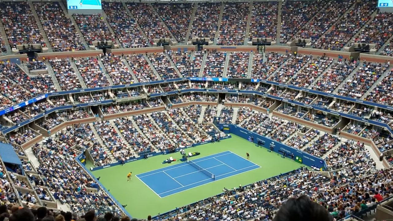 Is Arthur Ashe Stadium Sinking