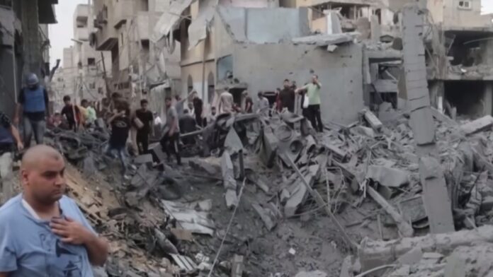 Palestinians Displaced Gaza Israeli Airstrikes