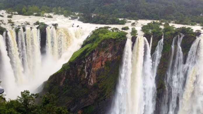 Most Beautiful Famous Tallest Waterfalls in World