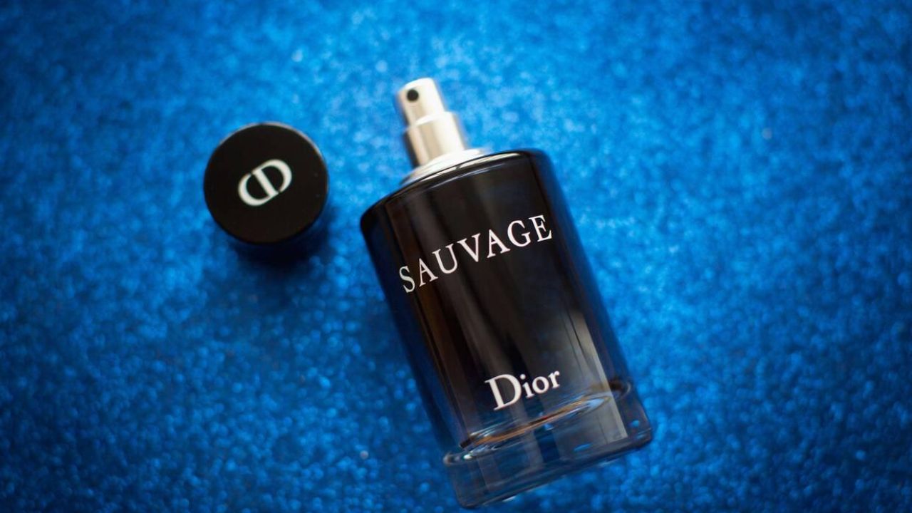Best Smoky Perfumes for Winter