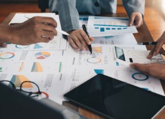 diversify portfolio with commodities