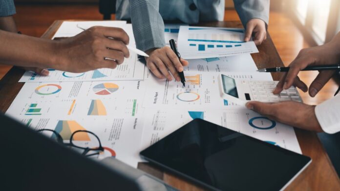 diversify portfolio with commodities